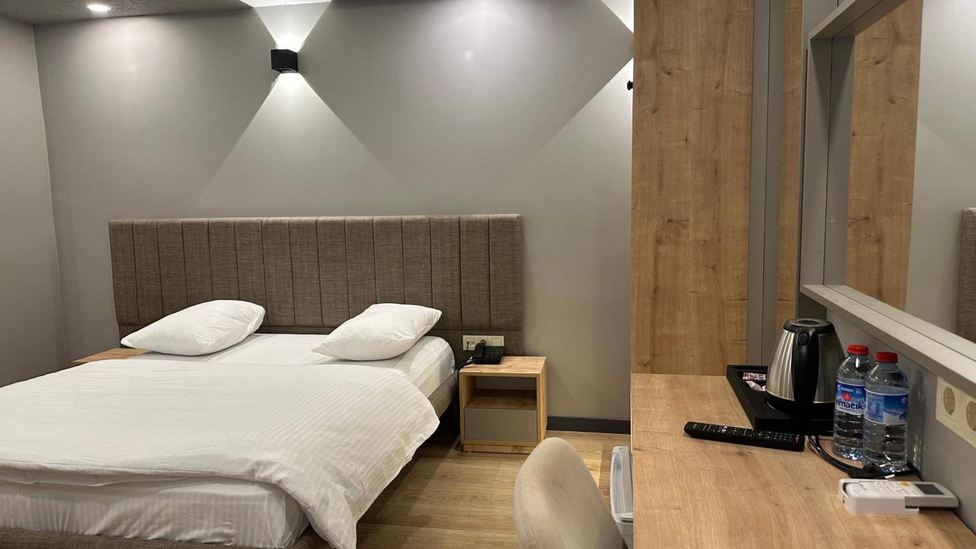 Evim Hotel كورلو المظهر الخارجي الصورة
